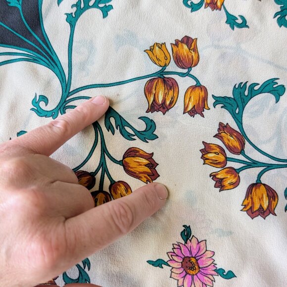 Anthropologie Maeve Florence Floral Boatneck Silk Top size 10 - Picture 7 of 10